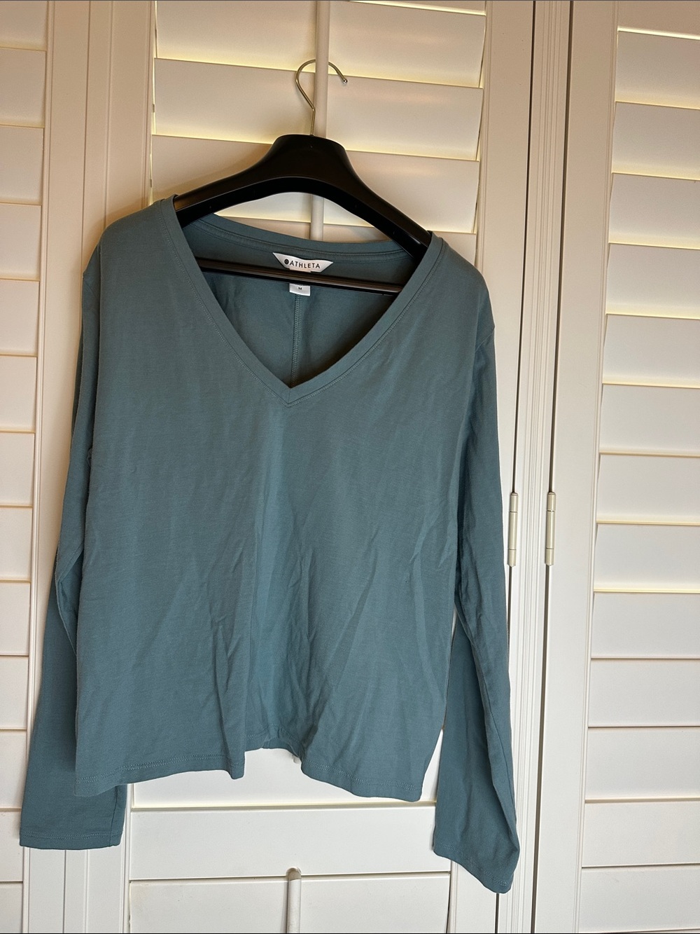 Athleta Long Sleeve V-Neck Top in Dusty Teal